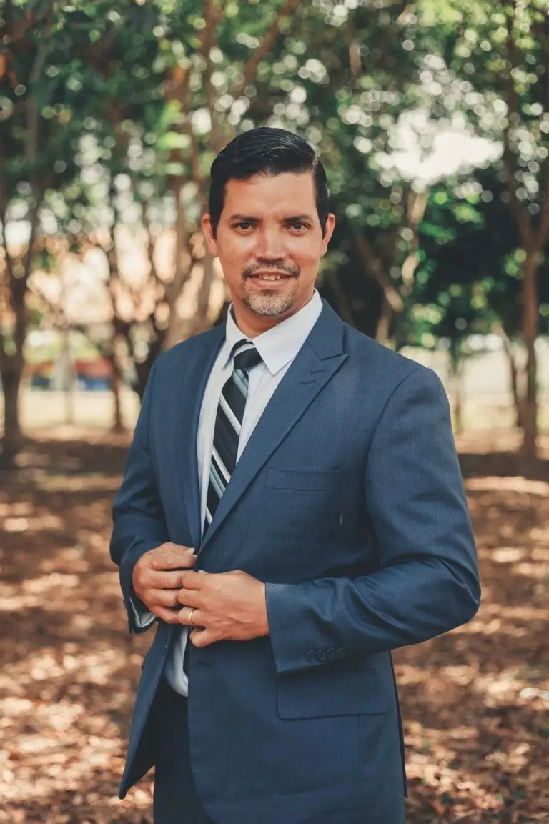 Pr. Lucas Godim